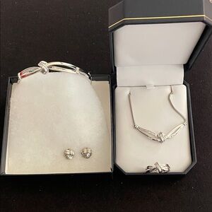 Elegant Silver Jewelry Set
